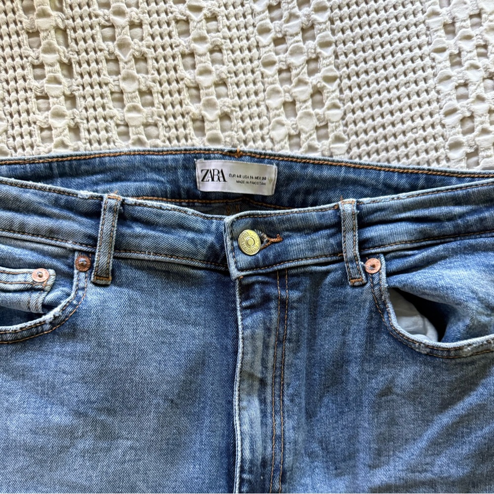 Zara Light Blue Denim Jeans